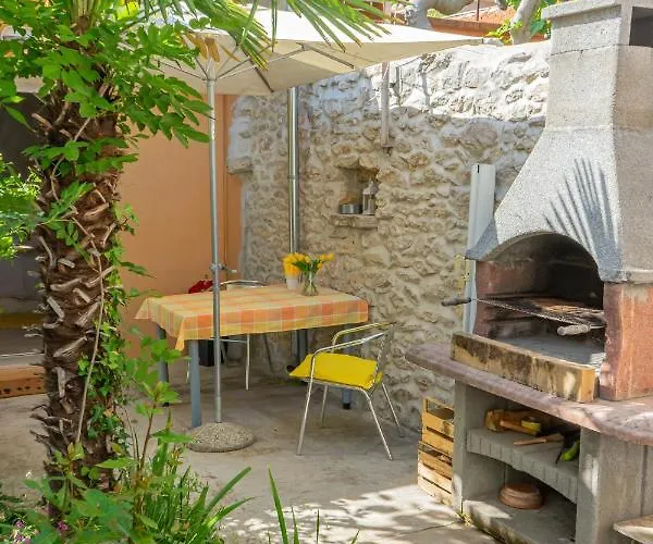 爱莲公寓酒店 公寓 *