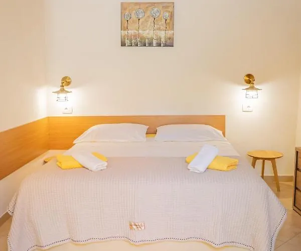 Eleonora Apartamento *