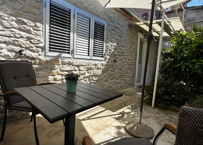 Eleonora Apartamento Zadar