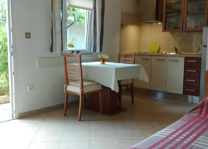 Eleonora Apartamento