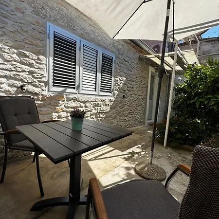 Eleonora Apartman Zára
